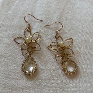 Elegant Gold and Crystal Drop Earrings